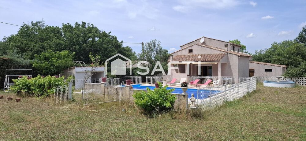 Vente Maison Villa 156 m², terrain 2 200 m², piscine et garages Rians
