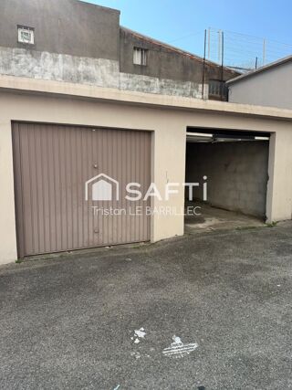  Parking / Garage � vendre 105 m�