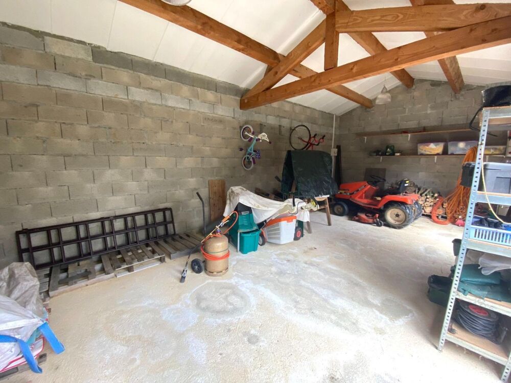 à vendre  Maison Bézac (09100)