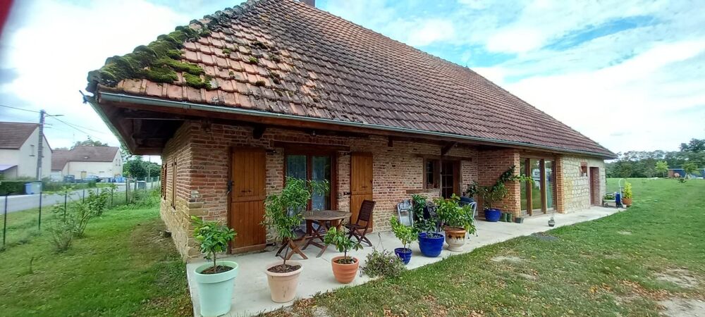 Vente Maison JOLIE Maison à colombage renovée à Pleure (Jura), à 15 min de Dole Pleure