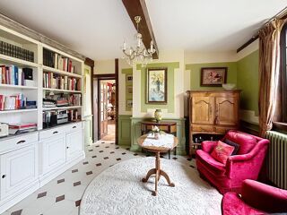  Maison � vendre 8 pi�ces 220 m�