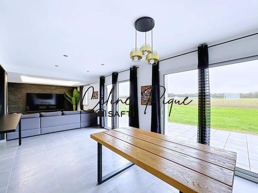 Vente Maison Maison récente de 5 pièces avec grand jardin et garage Epaney