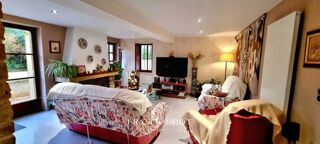  Maison à vendre 10 pièces 327 m²