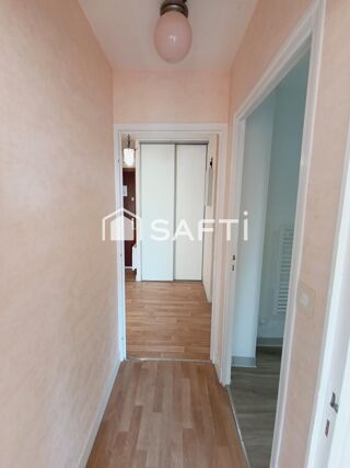  Appartement à louer 2 pièces 46 m²
