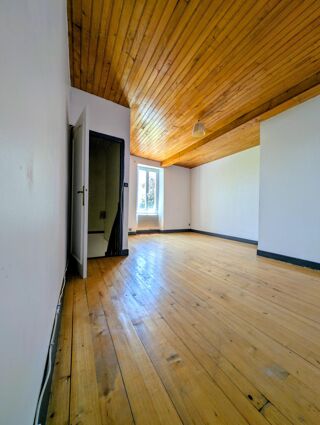  Maison à vendre 10 pièces 227 m²