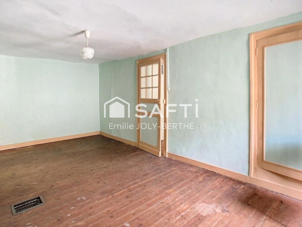 Vente Maison MAISON DE VILLAGE 98 M²? SECTEUR NEUILLY LE VENDIN / 53250 Neuilly-le-vendin