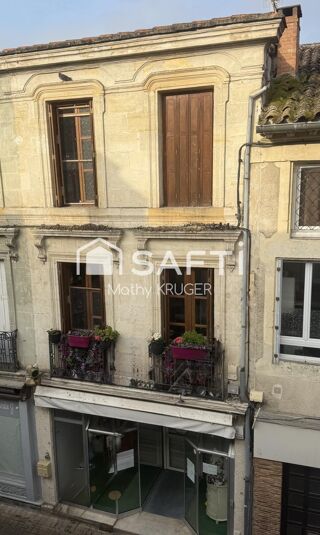  Immeuble à vendre 112 m²