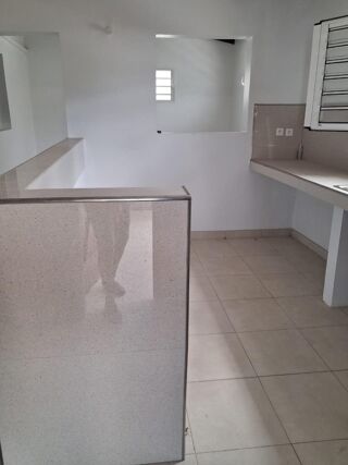  Appartement  vendre 2 pices 61 m