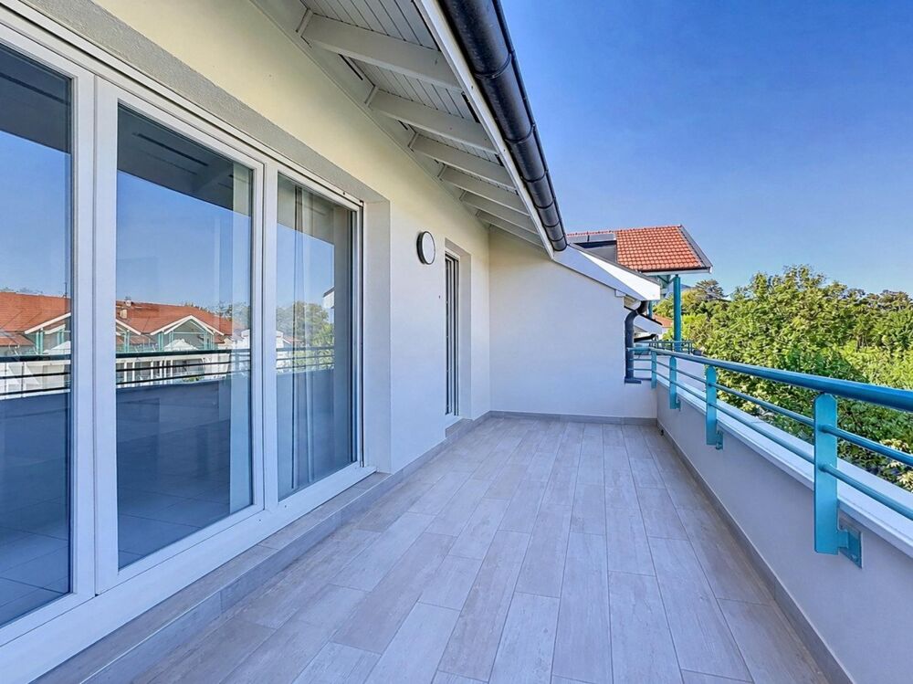 Vente Appartement T4 au dernier étage avec terrasse Gex
