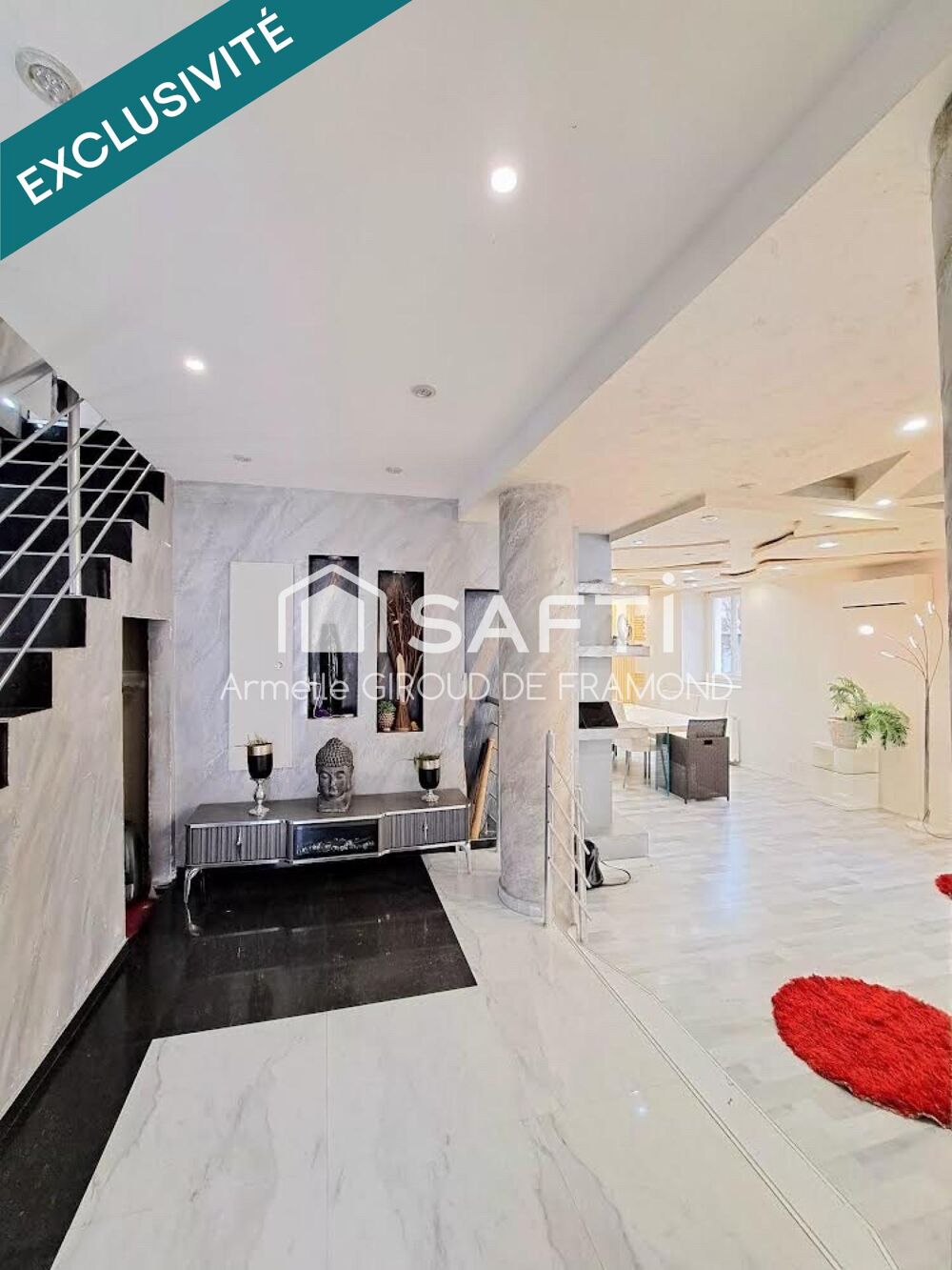 Vente Maison Située aux pieds des Vosges à Uffoltz (68700), cette grande maison familiale rénovée en 2020 de 177m2, 8 pièces sur 162 m2 de te Uffholtz