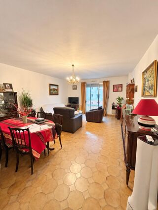  Appartement à vendre 6 pièces 105 m²