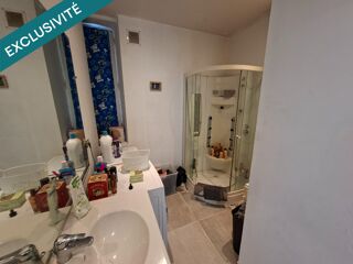  Immeuble à vendre 147 m²