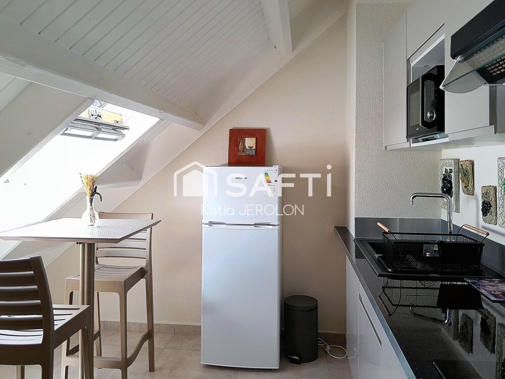 Location Appartement Duplex T2 dans résidence sécurisée, eau et EDF à charge locataire Sainte-anne