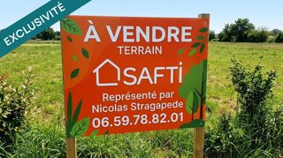  Terrain à vendre 706 m²