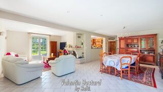  Maison  vendre 10 pices 260 m