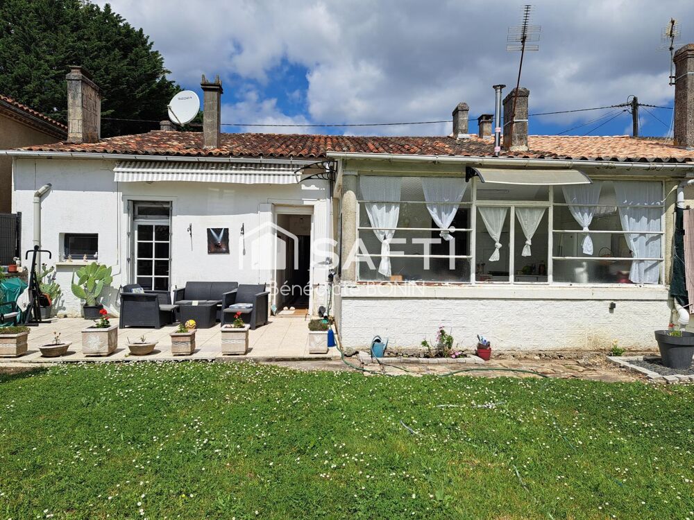 Vente Maison Maison de ville avec grand jardin et garage Mirambeau