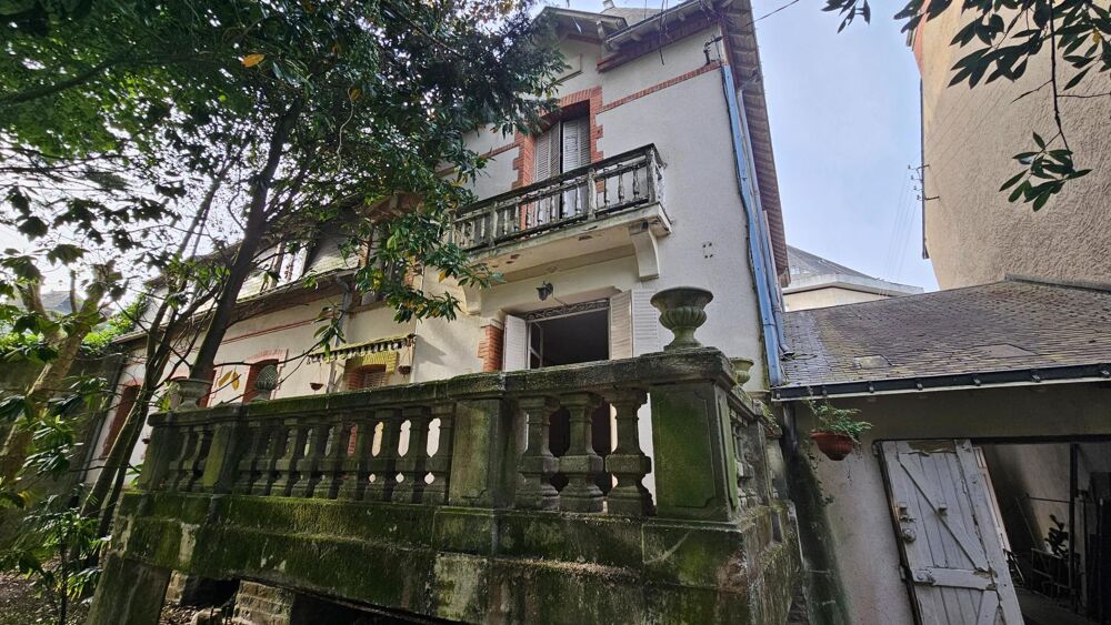Quartier Monselet, garage de 45m², 9 chambres
