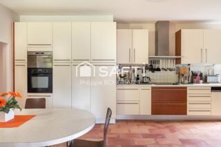  Maison � vendre 5 pi�ces 203 m�