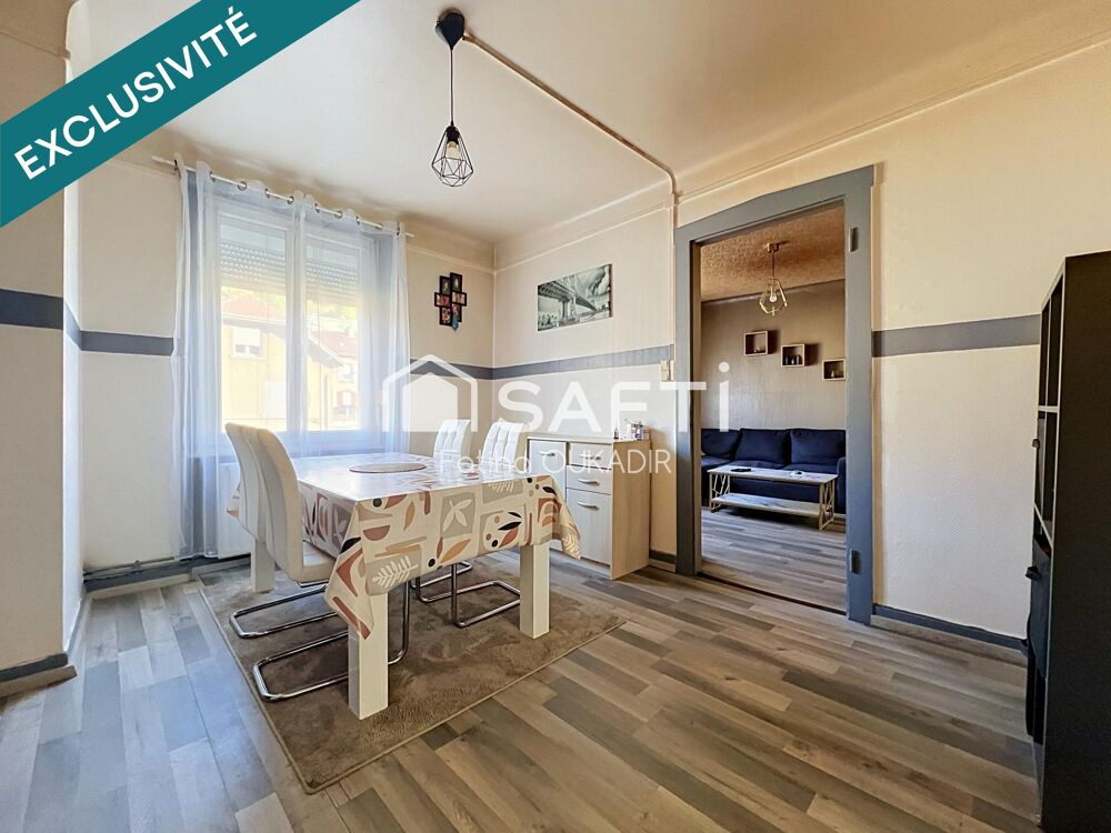 Vente Immeuble IMMEUBLE DE RAPPORT – 4 APPARTEMENTS, LOCAL COMMERCIAL, 2 GARAGES ET TERRAIN CONSTRUCTIBLE Algrange