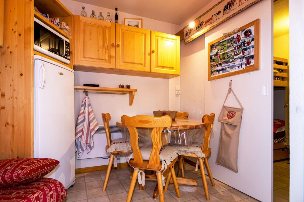 Appartement 2 Pièces avec balcon exposé sud-ouest sans vis à vis avec vue imprenable sur les montagnes