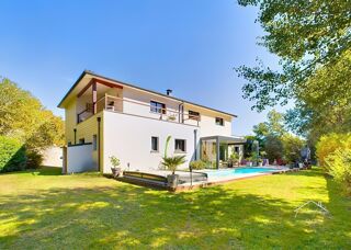  Maison � vendre 8 pi�ces 224 m�