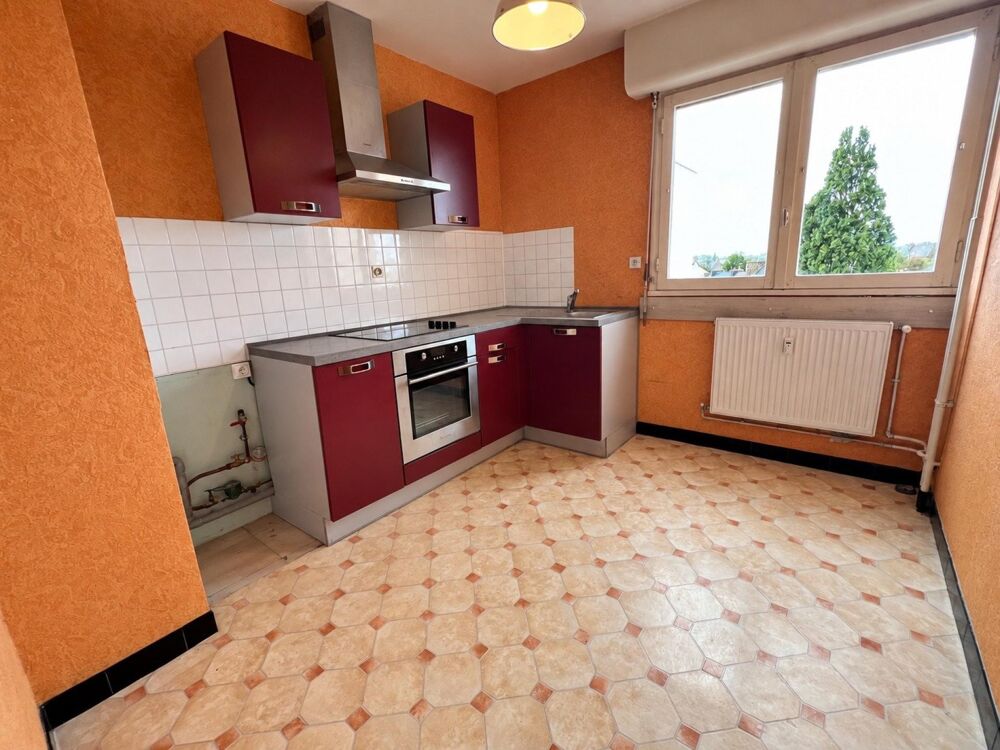 Vente Appartement Saint-Brieuc – Proche gare – T2 avec balcon, garage et cave Saint-brieuc