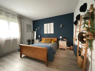  Maison � vendre 8 pi�ces 232 m�