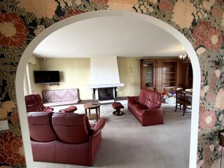  Maison à vendre 8 pièces 227 m²