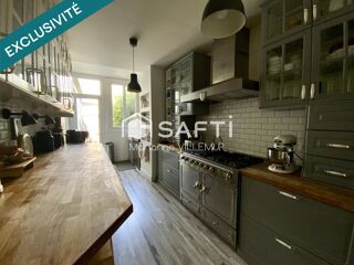  Maison à vendre 10 pièces 271 m²