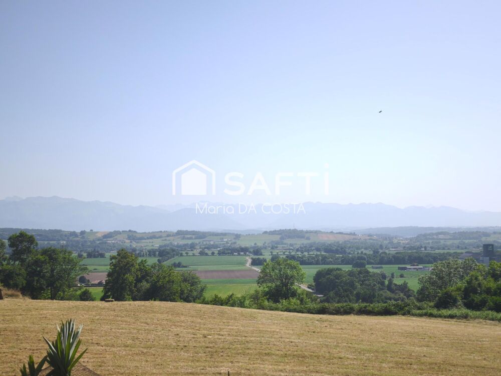 Vente Maison Propriété béarnaise d'exception avec granges historiques, dépendances et vue sur les Pyrénées ! Pau