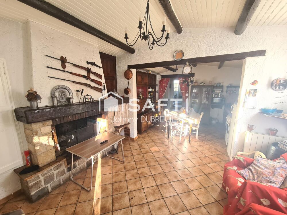 Pignans - Maison de plain-pied 70 m² sur un terrain de 2,5 ha, garage, annexes