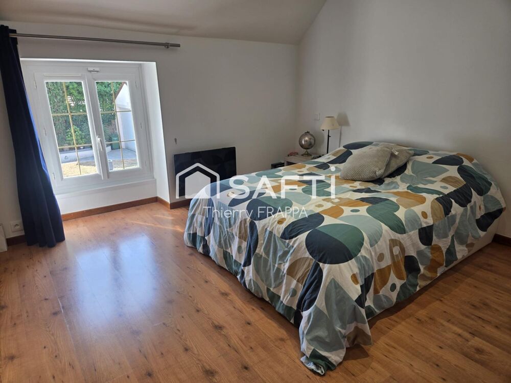 Vente Maison 235 m², 5 chambres et dépendance : une propriété aux volumes rares La houssaye-en-brie