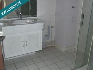  Appartement � vendre 5 pi�ces 99 m�