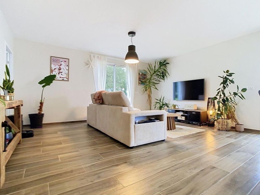Vente Maison Et si votre plus proche voisin était simplement la nature ? Seissan