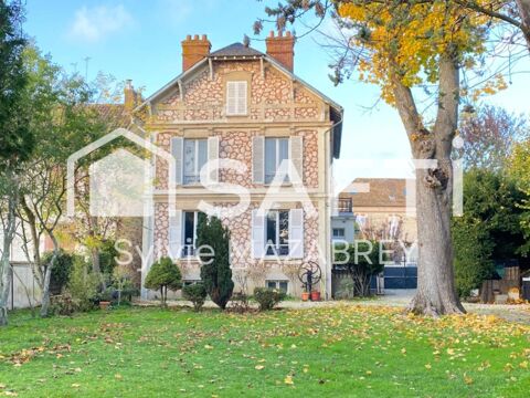   Maison pleine de charme avec son parc arbor� Maison - 11 pi�ce(s) - 210 m�