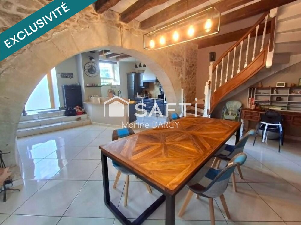 Maison de caractère de 210 m²