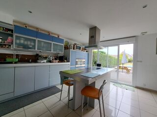  Maison  vendre 6 pices 170 m