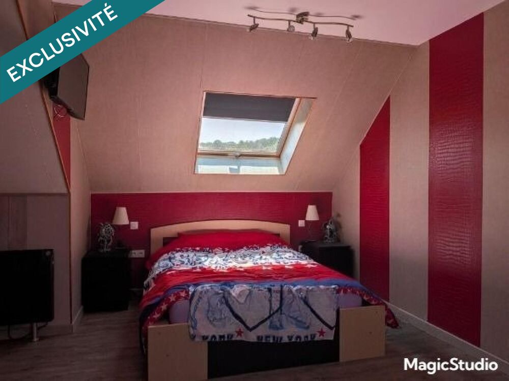 Vente Maison À VENDRE – Maison familial rénové 4 chambres à BREGILLE à 20 min de Besançon Burgille
