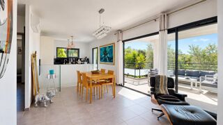  Appartement à vendre 6 pièces 114 m²