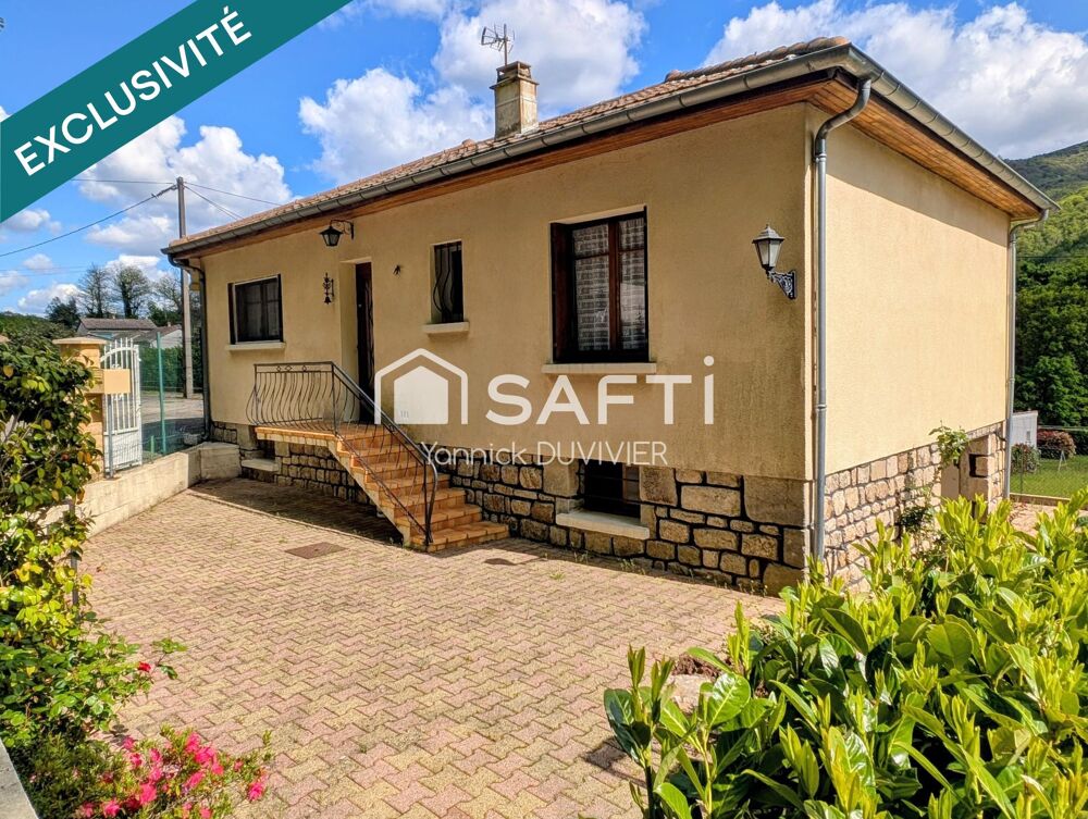 Thueyts  Maison avec vue panoramique et fort potentiel