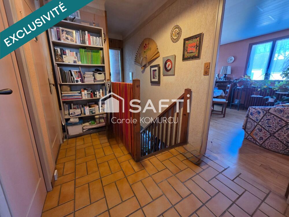 Maison individuelle de 5 pièces, 406m² terrain, sous-sol total