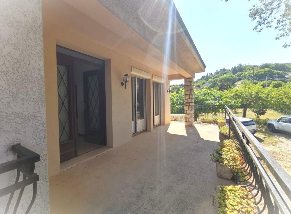 Vente Maison Maison de 1970,130m² sur un terrain de 1125m² Revel