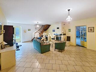  Maison à vendre 8 pièces 205 m²