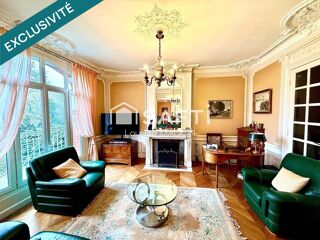  Maison � vendre 8 pi�ces 207 m�