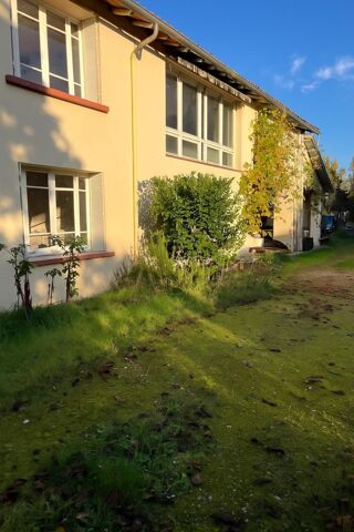  Maison  vendre 7 pices 303 m