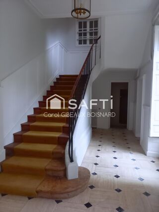  Maison à vendre 14 pièces 419 m²