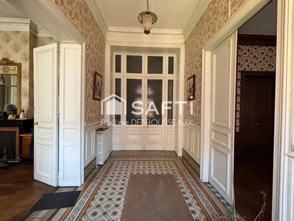 Exceptionnelle maison bourgeoise-385 m² habitables