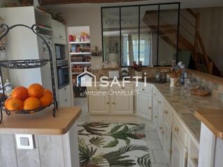  Maison à vendre 10 pièces 360 m²