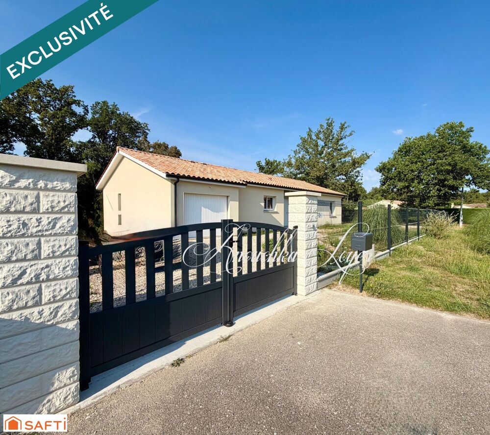 Maison contemporaine de 2025 avec garage
