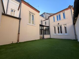  Maison � vendre 7 pi�ces 300 m�